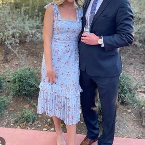Baby blue LULUS dress!